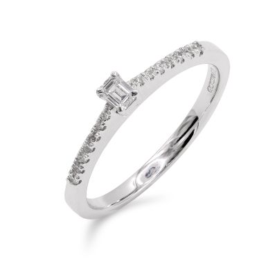 Lumbers Platinum 0.17cts Diamond Emerald Cut Promise Ring