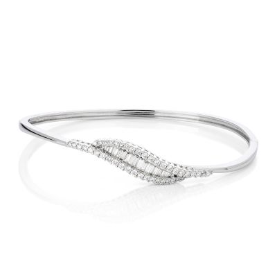 Lumbers 18ct Gold 0.90cts 3 Row Diamond Bangle