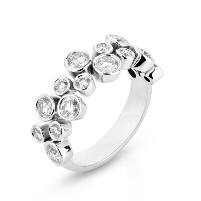 Lumbers 18ct Gold Cascade1.25ct Diamond Ring