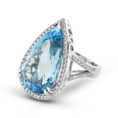 Lumbers Platinum 36.70ct Blue Topaz & 1.04cts Diamond Ring