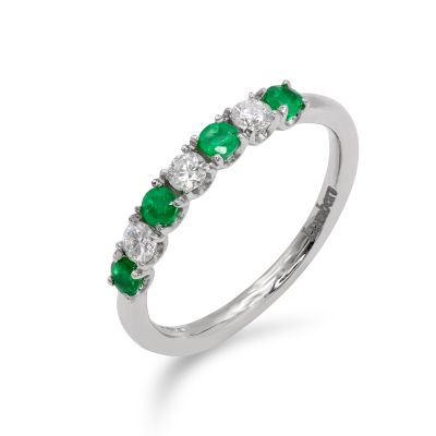 Lumbers Plat Emerald and diamond U claw set E 0.36 D 0.21