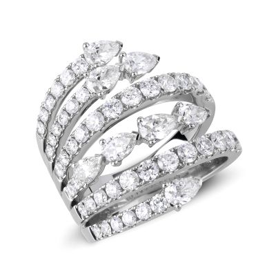 Lumbers 18ct Gold 2.75cts Pear & Brilliant Cut Diamond Rin
