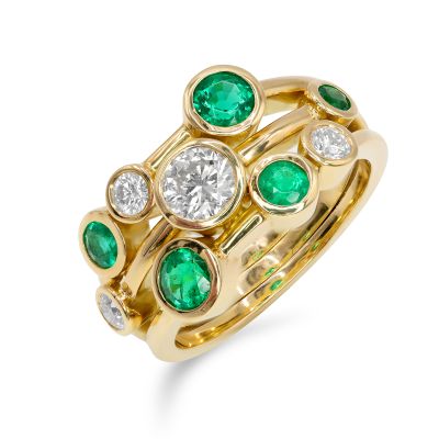 Lumbers 18ct Gold Cascade 0.89cts Emerald & Diamond Ring