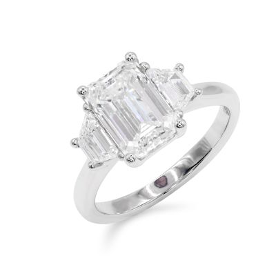Lumbers Platinum 3.01cts Emerald Cut Diamond 3 Stone Ring